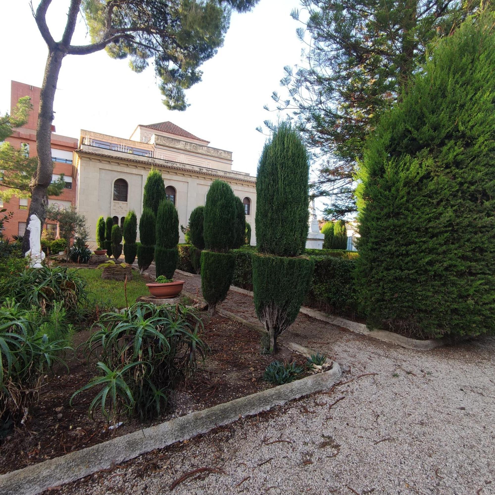 Albergue Rosa Molas Arrabal de Jesus Экстерьер фото